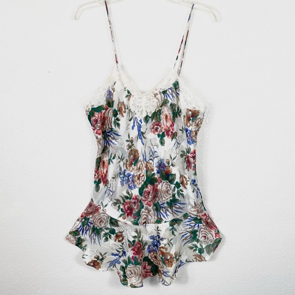 Vintage Victoria’s Secret Gold Label White Floral Chemise Dress